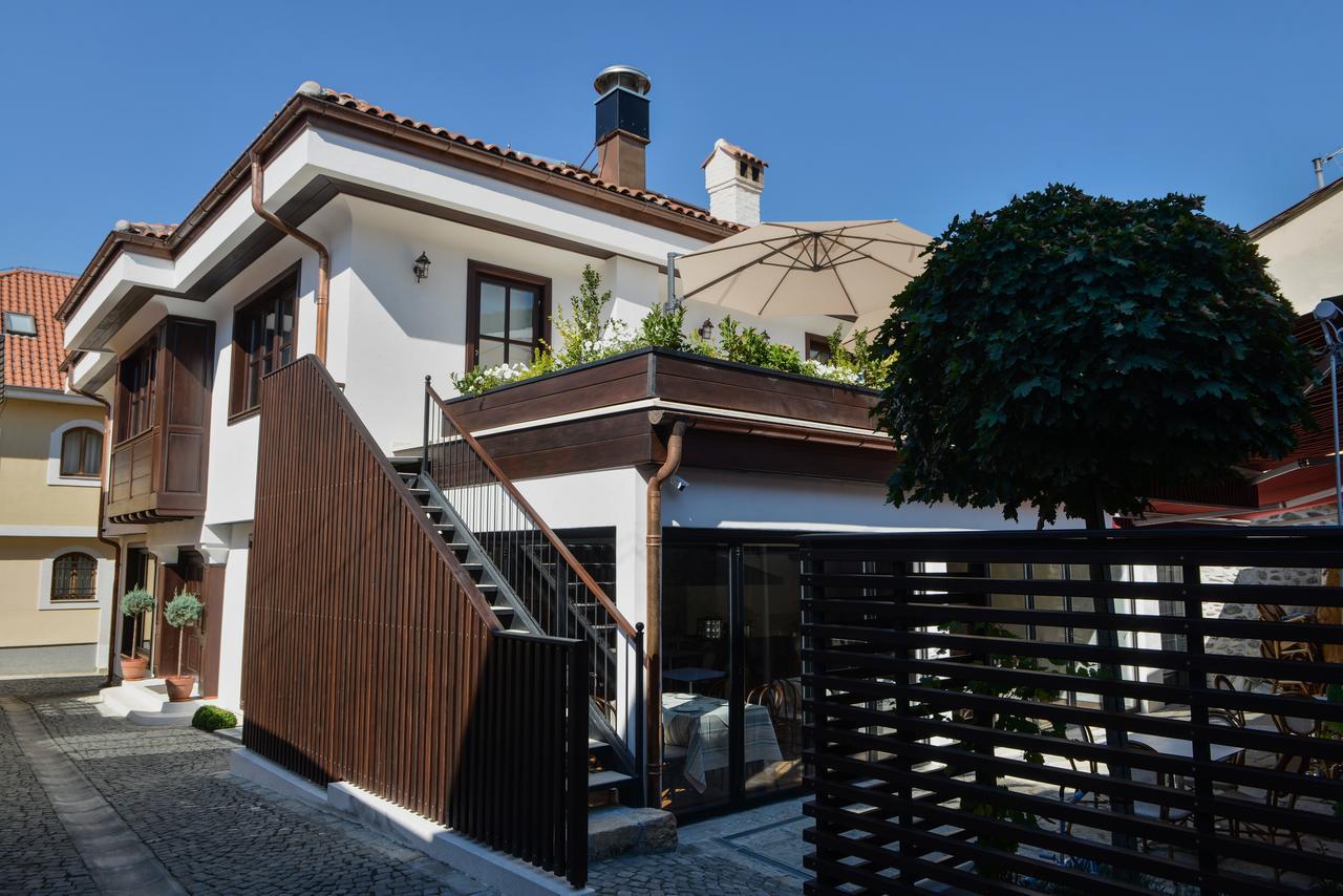 Hotel Barleti Призрен Экстерьер фото