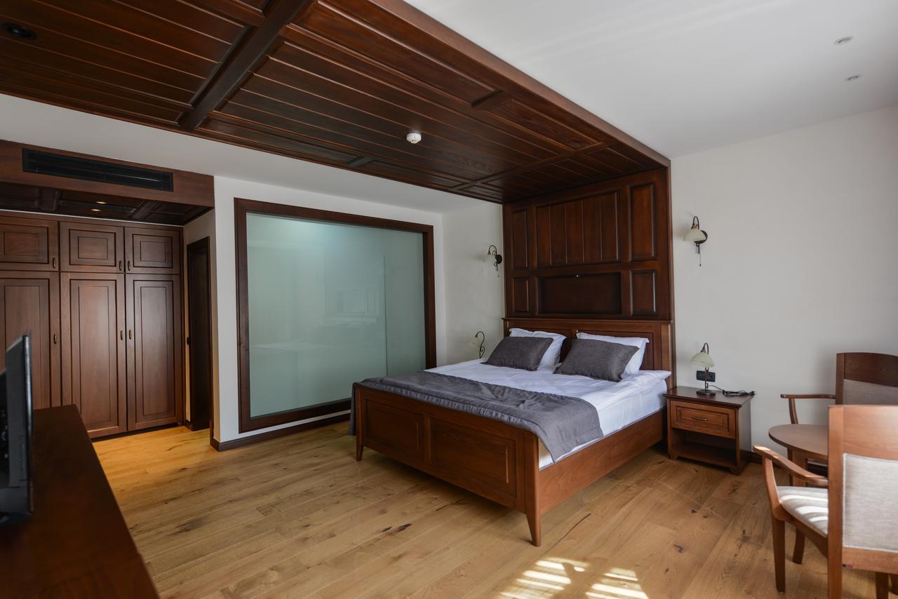 Hotel Barleti Призрен Экстерьер фото