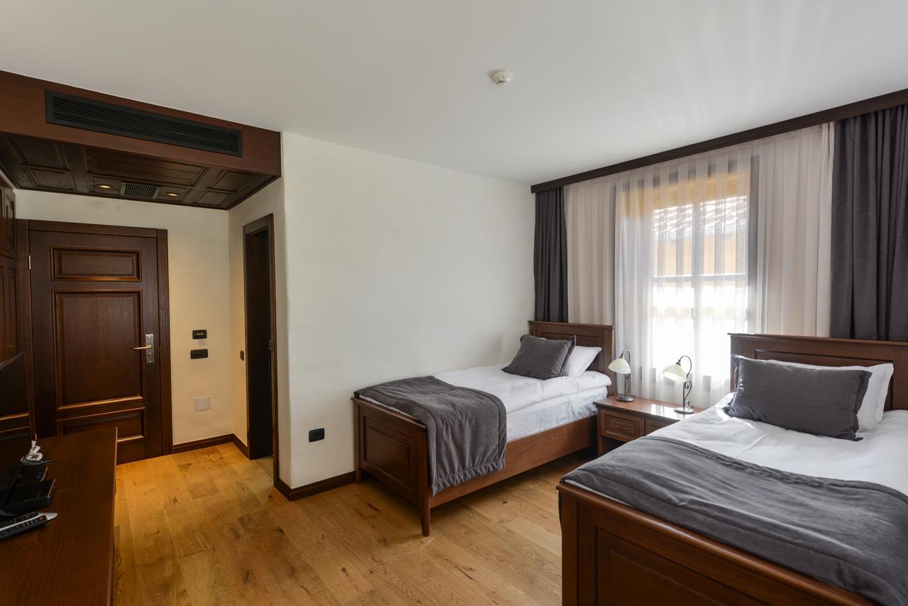 Hotel Barleti Призрен Экстерьер фото
